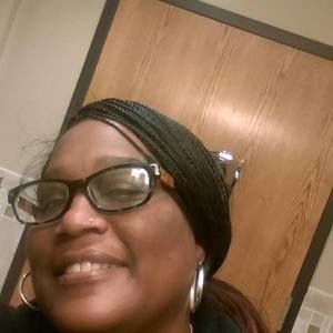 Meet your Posher, Gena